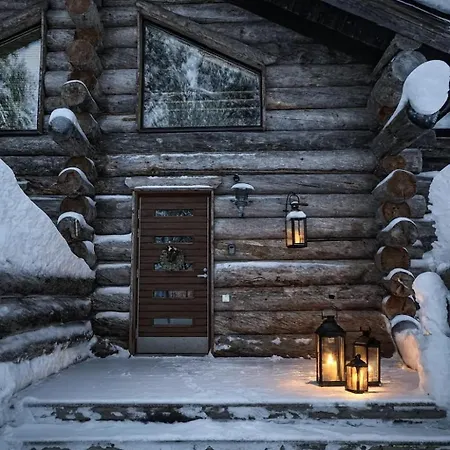 Casa vacanze Tyylikaes Vuoristokoti Taeydelliseen Perhelomaan